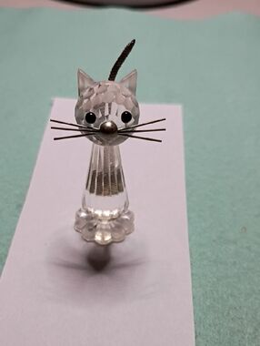 Vintage Swarvoski Clear Glass Cat Figurine - Decorative Crystal-Style Ornament